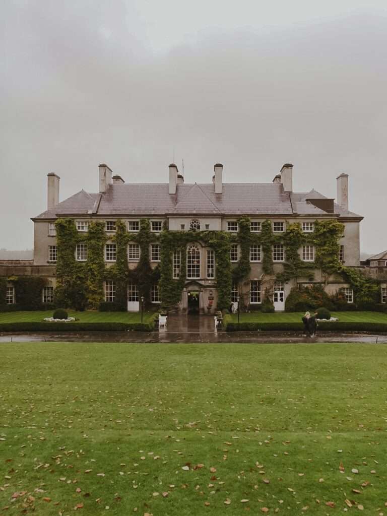 40+ Irish Hotel Black Friday Deals – The BEST Black Friday Deals 2025